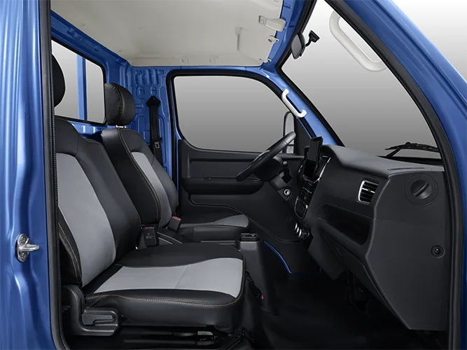 X1-Interior-1